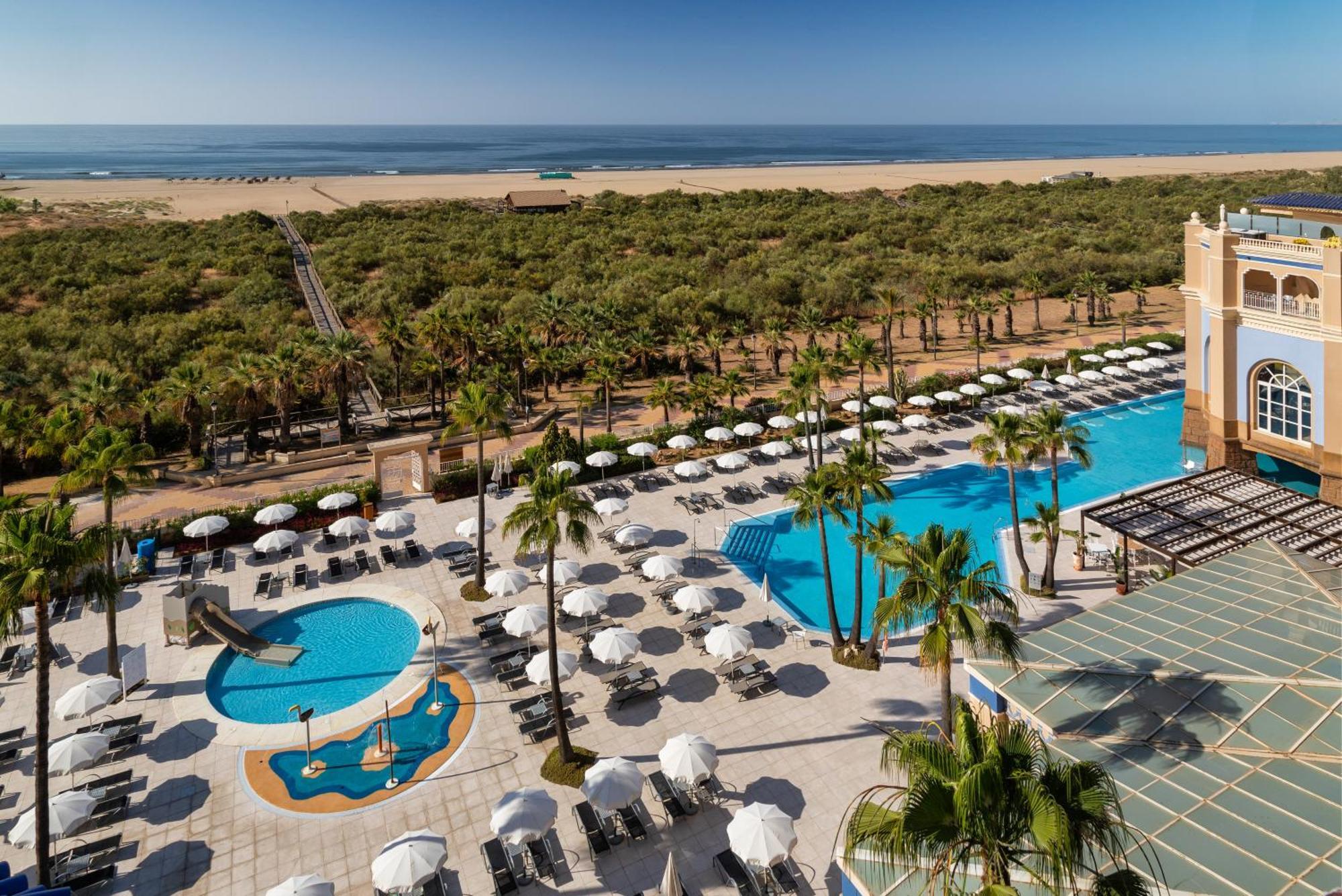 Meliá Atlántico Isla Canela Exterior foto