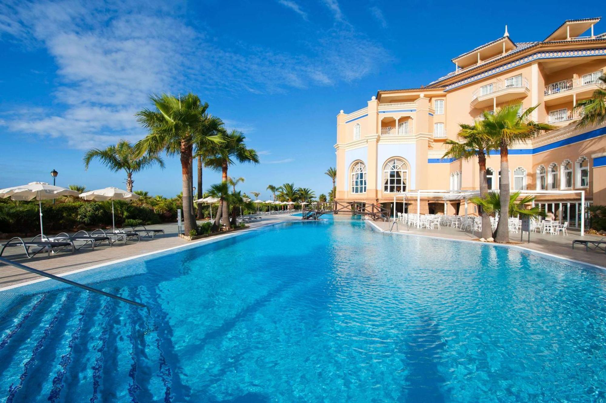 Meliá Atlántico Isla Canela Exterior foto
